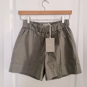 Everlane Easy Short